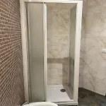 מלון דירות Bnbook Matteotti נוברה