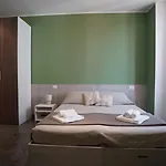 Bnbook Matteotti Apart Otel 3*