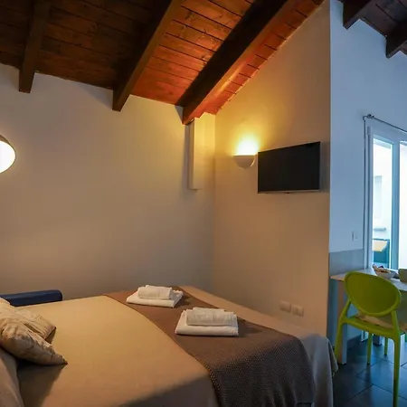 Bnbook Matteotti 3* Novara