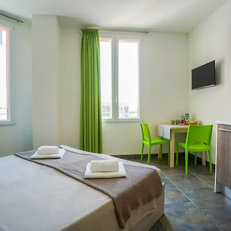 Bnbook Matteotti 4* Новара