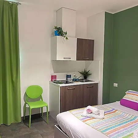 Bnbook Matteotti מלון דירות 4*